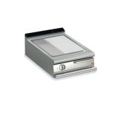 Baron 1 Burner Electric Fry Top With 2/3 Smooth 1/3 Ribbed Mild Steel Plate And Thermostatic Control - Q90SFT/E620 - product image