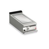 Baron 1 Burner Gas Fry Top With Smooth Mild Steel Plate And Thermostatic Control - Q90SFT/G400 - product image