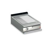 Baron 1 Burner Electric Fry Top With 2/3 Smooth 1/3 Ribbed Chrome Plate And Thermostatic Control - Q9S0FT/E625 - product image